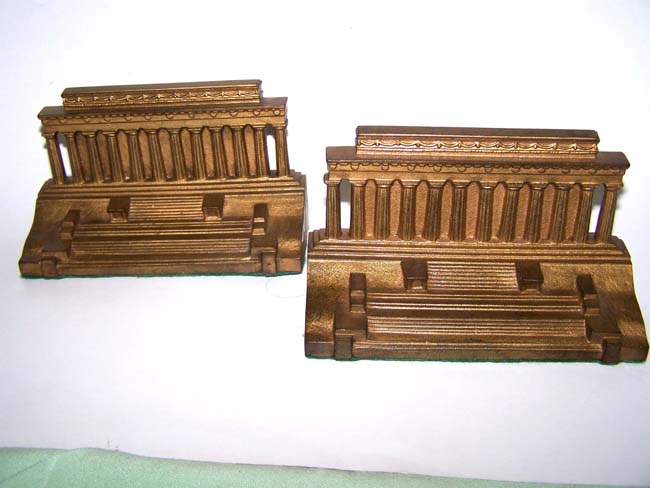 A pair of Antique Bookends by Bradley & Hubbard circa 1922 depicting the Lincoln Memorial.